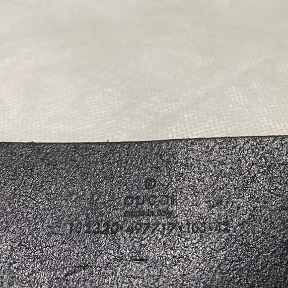 @@@ GUCCI WIDE BELT.@@@. 48 inches long. Color: Black - Picture 9 of 16